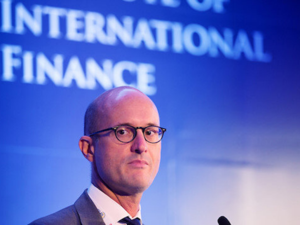 Ekonomi yavaşlayacak TL değer kazanacak!